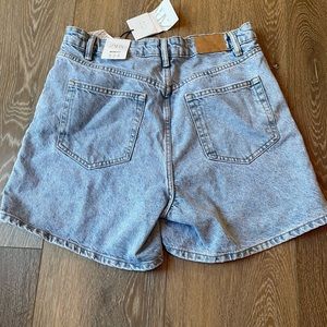 Zara Brand Mom Fit High Rise Shorts